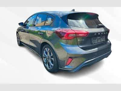 Ford Focus 1.0 Hybride MHEV 125 cv ST LIne Design (2023) - Photo 4