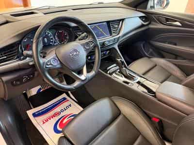Opel Insignia OPC-Line Turbo 4x4 (2018) - Foto 8