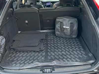 Volvo XC60 BLACK EDITION T6 AWD PULGIN HYBRID 398CH (2024) - Photo 10