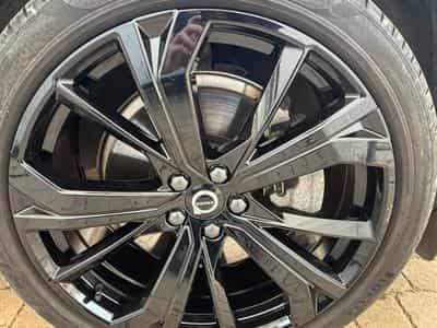 Volvo XC60 BLACK EDITION T6 AWD PULGIN HYBRID 398CH (2024) - Photo 11