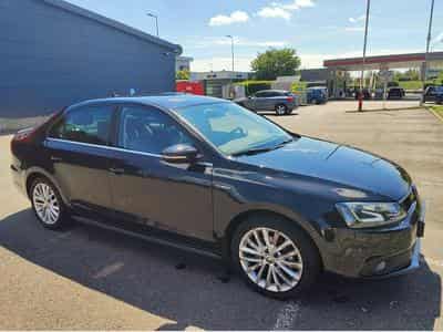 VW Jetta Highline (2013) - Photo 2