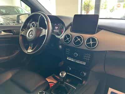 Mercedes B 200 Style (2018) - Photo 11