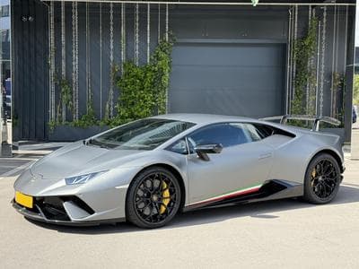 Lamborghini Huracán performante (2018) - Photo 1