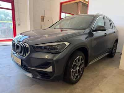 BMW X1 xDrive 20 i xLine (2020) - Photo 3