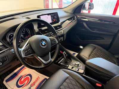 BMW X1 xDrive 20 i xLine (2020) - Photo 8