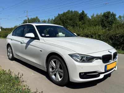 BMW 320 S-Line (2013) - Foto 1