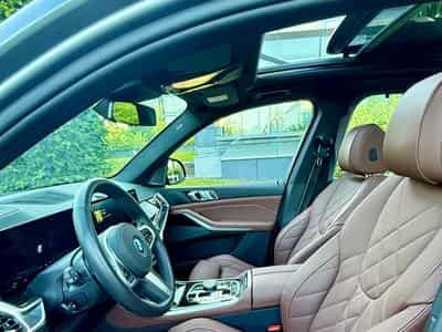 BMW X5 50e M Sport, HK, Panoramic, 360º cam (2025) - Foto 8