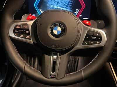 BMW M3 (2024) - Photo 9
