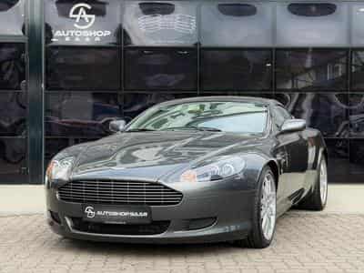 Aston-Martin DB9 5.9 Touchtronic V 12 (2005) - Photo 1