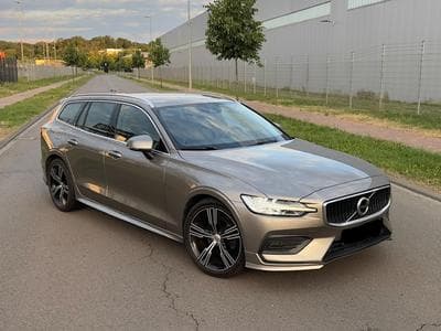 Volvo V60 D3 Sportline (2019) - Photo 1