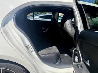 Mercedes A 250 AMG Line 7G-DCT PANO/CAM/NIGHT (2019) - Foto 10