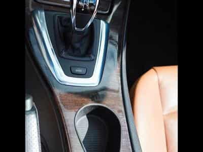 BMW 335 (2011) - Photo 13