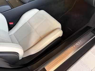 Jaguar F-Type Coupé P300 / Meridian / Pano / 19" (2021) - Photo 7