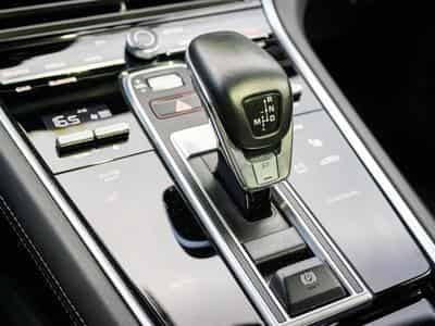 Porsche Panamera 4S E-Hybrid (2022) - Photo 6