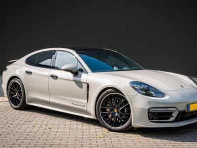 Porsche Panamera 4S E-Hybrid (2022) - Photo 1