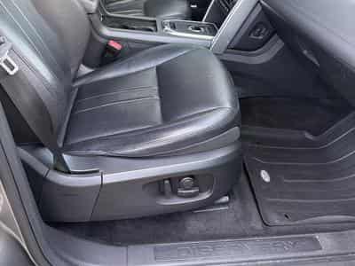 Land-Rover Discovery Sport SD4 HSE (2018) - Photo 5
