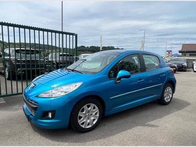 Peugeot 207 1.4 VTi 95CV (2011) - Foto 1