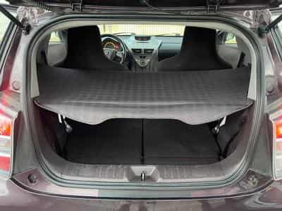 Toyota iQ (2010) - Photo 9