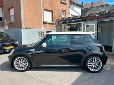 Mini Cooper S WORKS 211CV (2009) - Photo 2