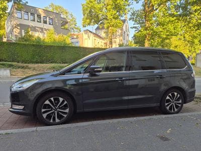 Ford Galaxy (2020) - Foto 1