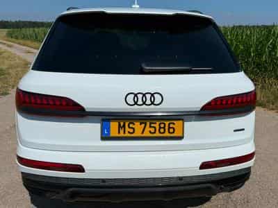 Audi Q7 S-line (2021) - Photo 4