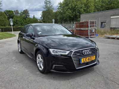 Audi A3 A3 40 e-tron Sportback S tronic (2020) - Photo 1