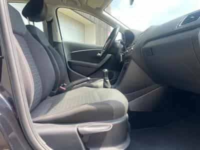VW Polo 1.2 TSI Bluemotion 90 PS (2017) - Foto 4
