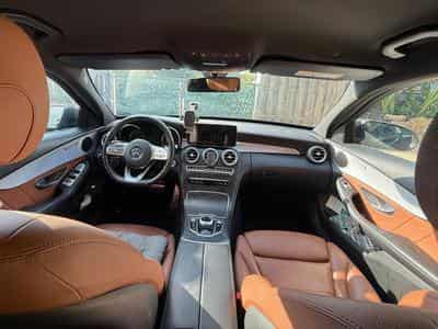 Mercedes C 220 4MATIC AMG Line Facelift (2019) - Photo 2