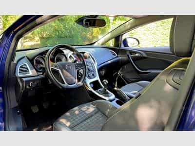 Opel Astra GTC (2015) - Photo 8