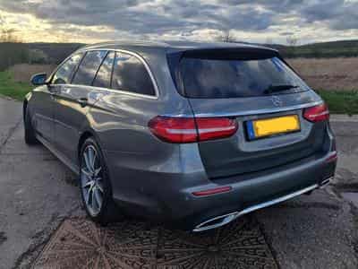 Mercedes E 220 AMG-Line + Sport Style (2020) - Photo 3