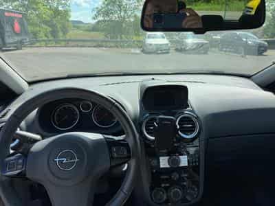 Opel Corsa 1.2 (2014) - Photo 5