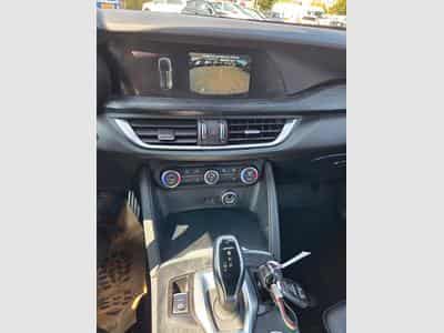 Alfa-Romeo Stelvio SPRINT 2.2 DIESEL 160 CV (2023) - Photo 7