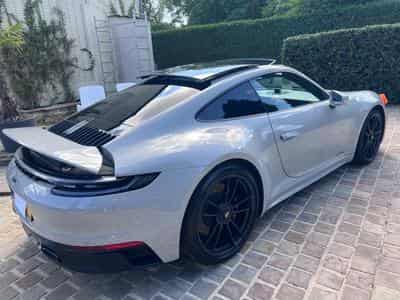 Porsche 911 992 GTS (2023) - Photo 2