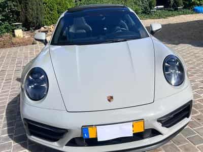 Porsche 911 992 GTS (2023) - Photo 4