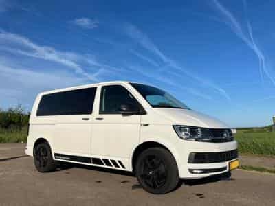 VW Multivan T6 2.0 TDI DSG White Edition (2018) - Photo 1