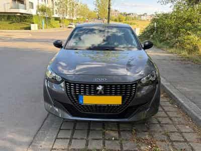 Peugeot 208 Allure Pack (2023) - Photo 13