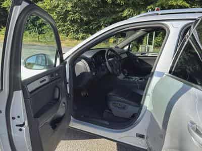 VW Touareg 3.0 V6 TDI 245 PS | Pano | Leder | 360 (2014) - Photo 8