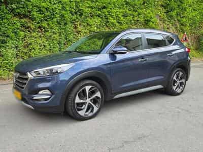 Hyundai Tucson 1.7 CRDi 141 ch DCT-7 Exécutive (2018) - Foto 2