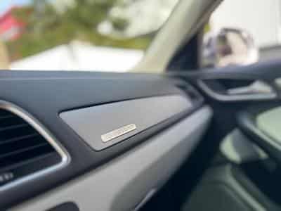 Audi Q3 AUTOMATIQUE / QUATTRO / ESSENCE / PANORAMIQUE (2012) - Photo 14