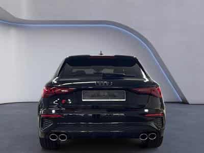 Audi S3 Sportback TFSI S tronic S line Mythos (2024) - Foto 3