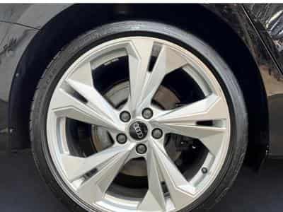 Audi S3 Sportback TFSI S tronic S line Mythos (2024) - Foto 4