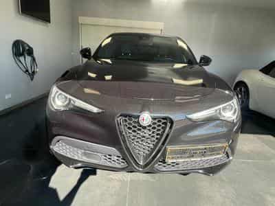 Alfa-Romeo Stelvio Sprint (2020) - Photo 1