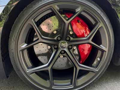 Audi RS6 Performance (2025) - Foto 2