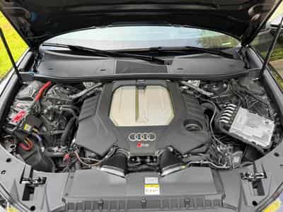 Audi RS6 Performance (2025) - Foto 9