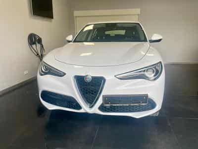 Alfa-Romeo Stelvio Super 2.0 Q4 (2018) - Photo 1