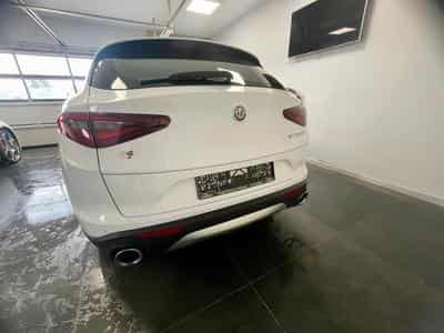 Alfa-Romeo Stelvio Super 2.0 Q4 (2018) - Photo 5