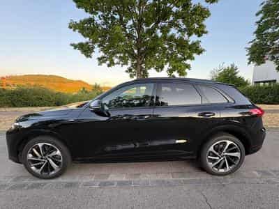 Audi Q5 S Line quattro Pano Air Susp 360 Matrix (2025) - Photo 2