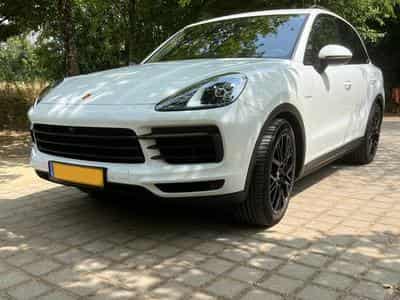 Porsche Cayenne E-hybride (2021) - Photo 1