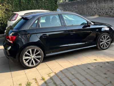 Audi A1 Sportback 1.0 tfsi stronic (2016) - Photo 1