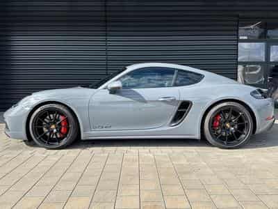 Porsche 718 GTS 4.0 (2024) - Photo 1